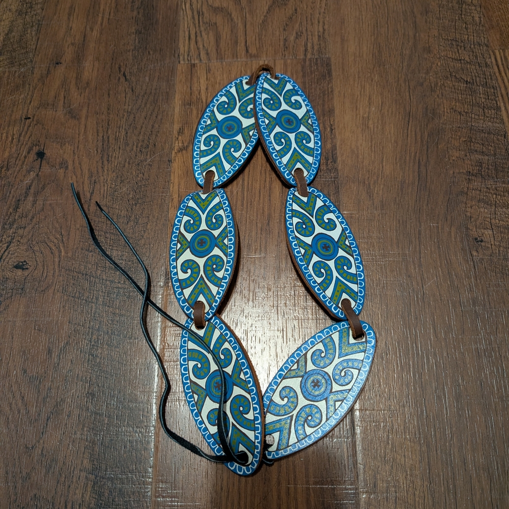 Boho Westernβ Style Leather Oval Link Belt